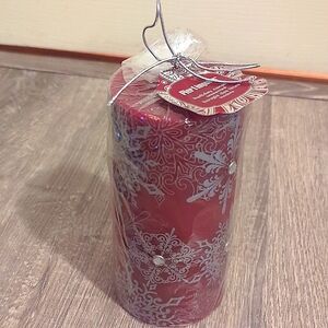 Pier 1 Imports Snowflake Holiday Candle NWT